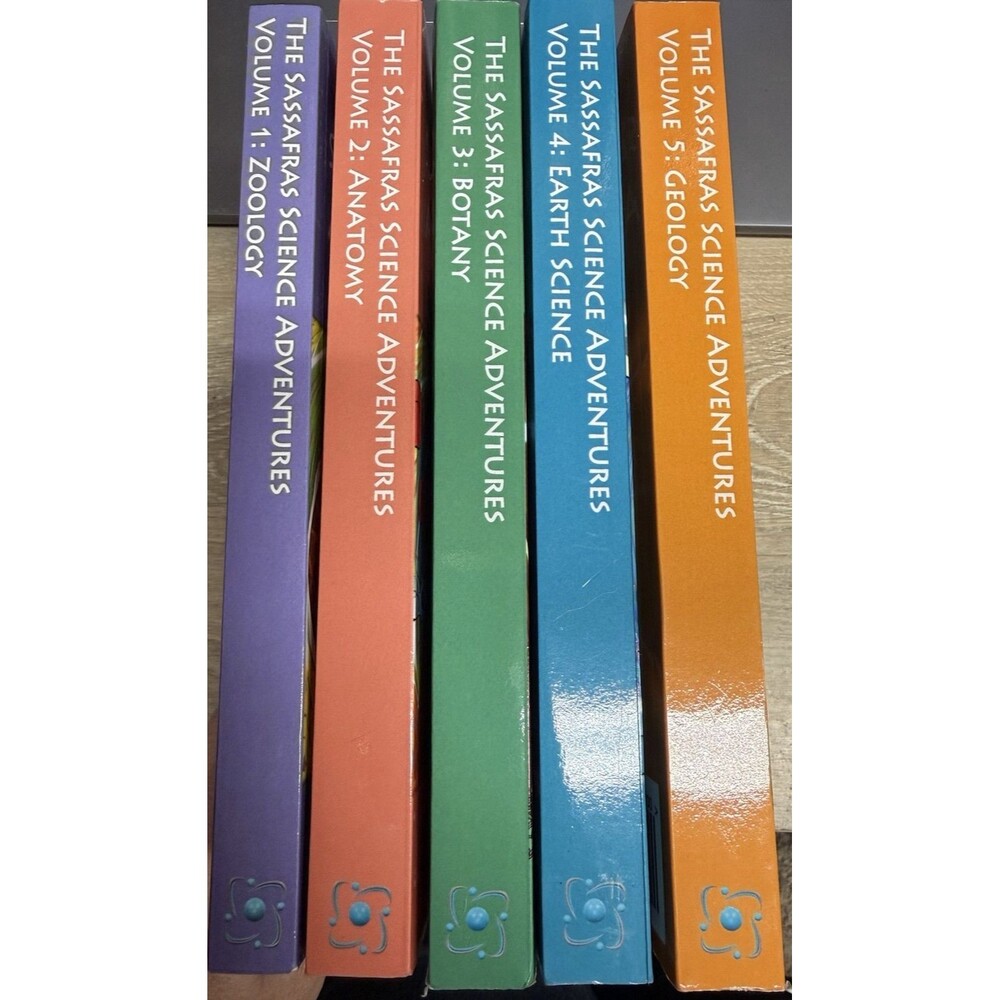 The Sassafras science adventures Volumes 1-5 lot In very good condition